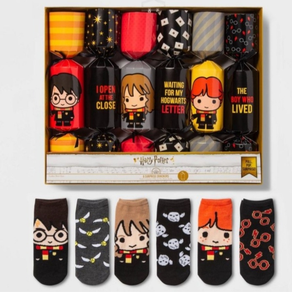 NEW discontinued Harry Potter Women's 6pk Socks in Surprise Poppers